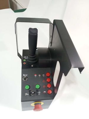 La plateforme 4000311410 est équipée d'une boîte de contrôle de transport OPTIMUM 8_OPTIMUM 1931E.