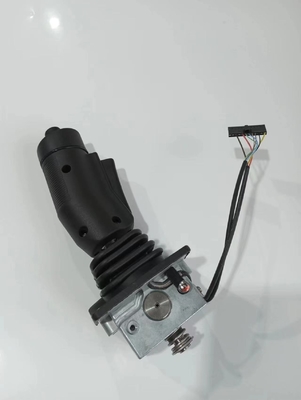 Genie 137634 Joystick Controller Accessoires 100% Nouveau après-vente Pièces détachées pour plateforme de travail aérien