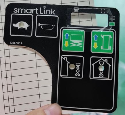 Des autocollants Genie avec Word pour le boîtier de contrôle de plateforme